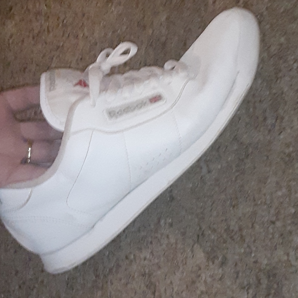 Shoes - Picture 5 of 5
